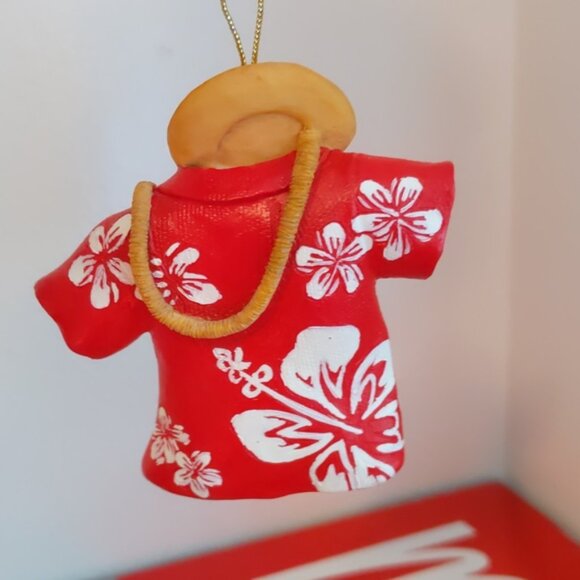 Island Heritage Hawaiian Ornaments Set - Picture 6 of 7